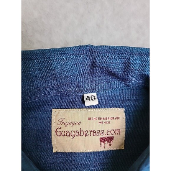 Guayaberass Shirt Mens 40 Button Dark Blue Teal Textured Embroidered Cigar - Picture 2 of 11